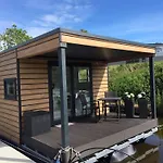 Hausboot Kht 2 Lacet Mit Elektrokamin Im Salon- 1 Schlafraum- Kueche- Duschbad M By Interhome Ferienhaus Wilhelmshaven