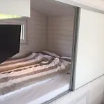 Hausboot Kht 2 Lacet Mit Elektrokamin Im Salon- 1 Schlafraum- Kueche- Duschbad M By Interhome Ferienhaus *