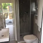 Hausboot Kht 2 Lacet Mit Elektrokamin Im Salon- 1 Schlafraum- Kueche- Duschbad M By Interhome Ferienhaus Wilhelmshaven