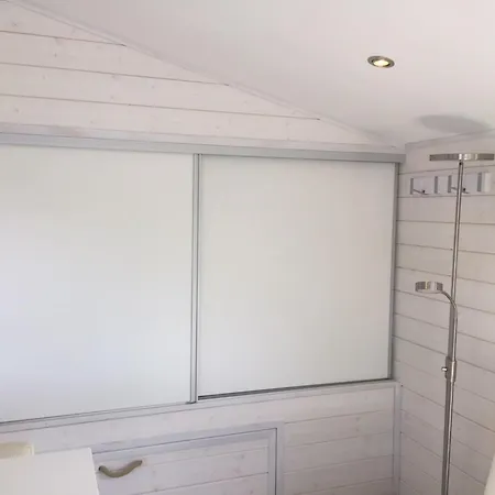 Prázdninový dům Hausboot Kht 2 Lacet Mit Elektrokamin Im Salon- 1 Schlafraum- Kueche- Duschbad M By Interhome *